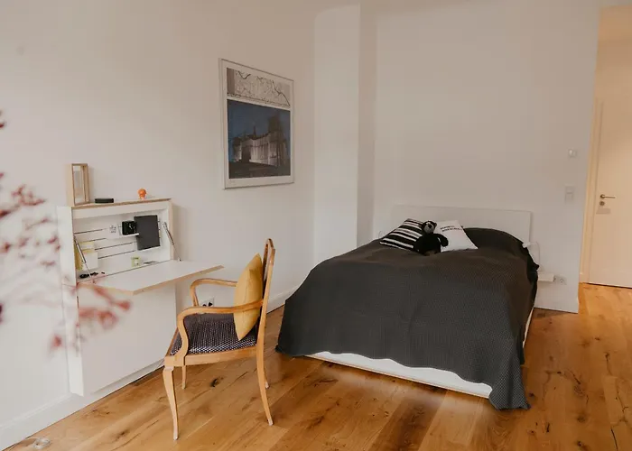 Freytag Im Uni-viertel * Duisburg